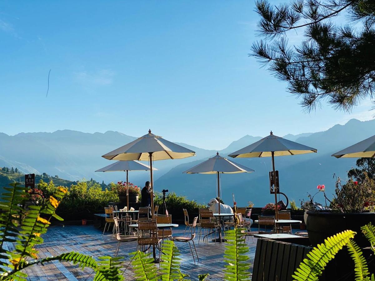 Ailiga Travel Villa 仁愛郷 エクステリア 写真
