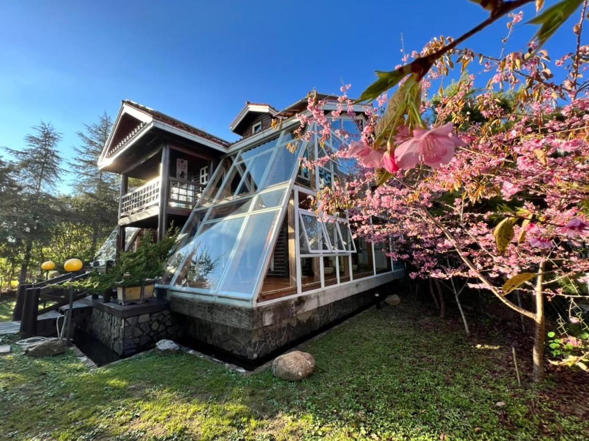 Ailiga Travel Villa 仁愛郷 エクステリア 写真